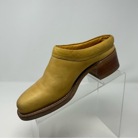 Frye Shoes Vintage Frye Mustard Yellow Leather Square Toe Western